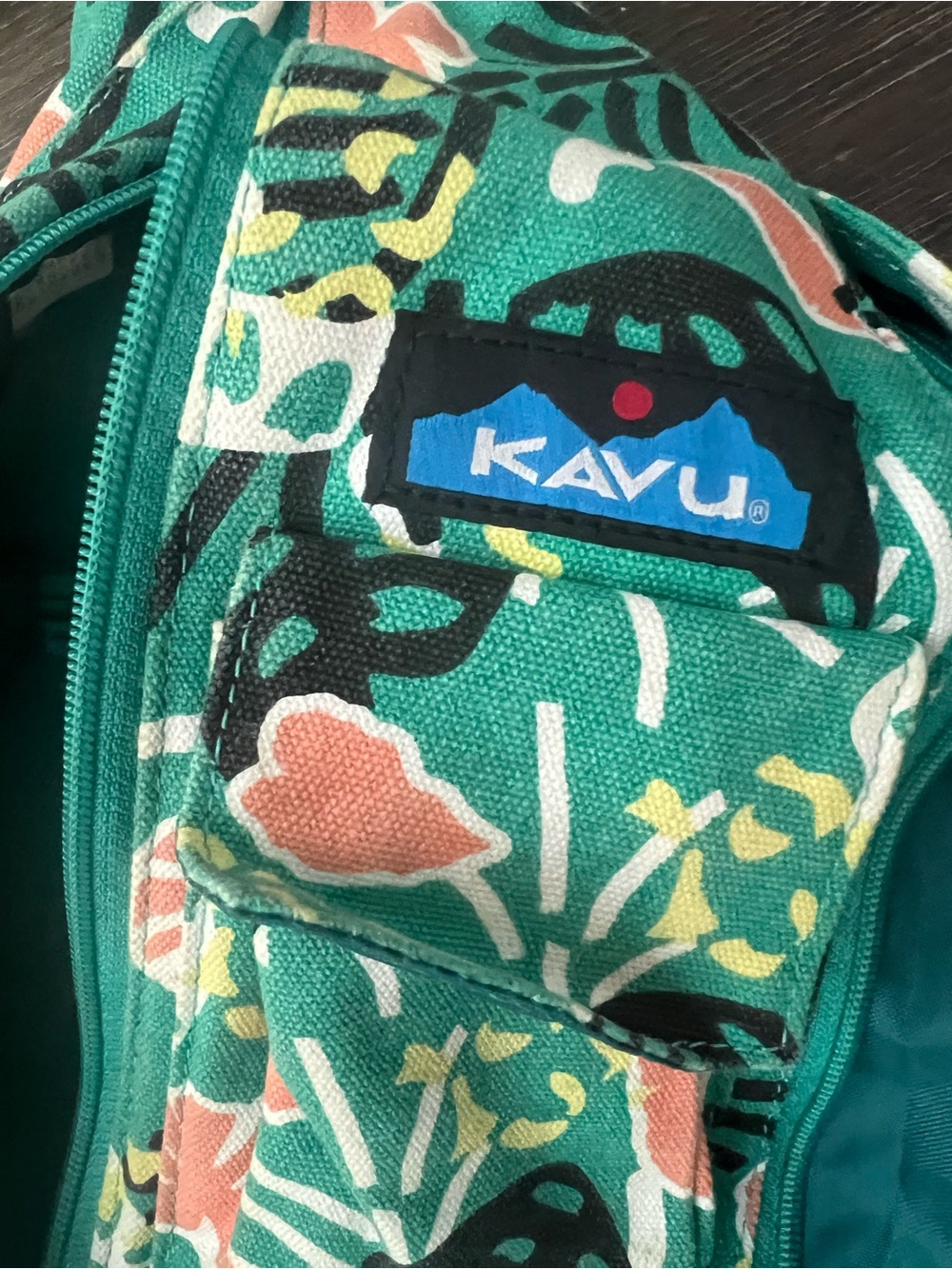 Kavu Floral Teal Sling Bag with Pink and Yellow Accents - Picture 3 of 3